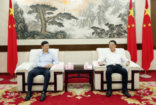 陈滨董事长与威海高新区党工委书记、管委会主任刘伟会晤